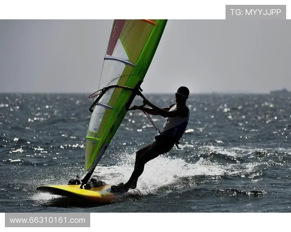 帆船毕焜谈对大海的极度畏